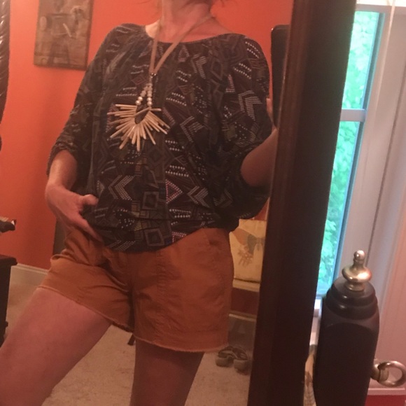 SOLD - Velvet By Graham& Spencer Assort Brown Batwing Top - Picture 6 of 8